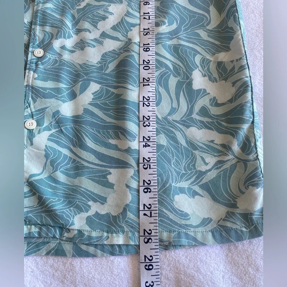Levi's Men's Teal Leaf Print Shirt size‎ s